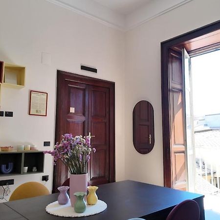 Casa Manu Nuovo Appartamento In Centro Storico Benevento Esterno foto