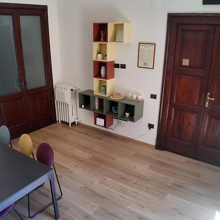 Casa Manu Nuovo Appartamento In Centro Storico Benevento Esterno foto