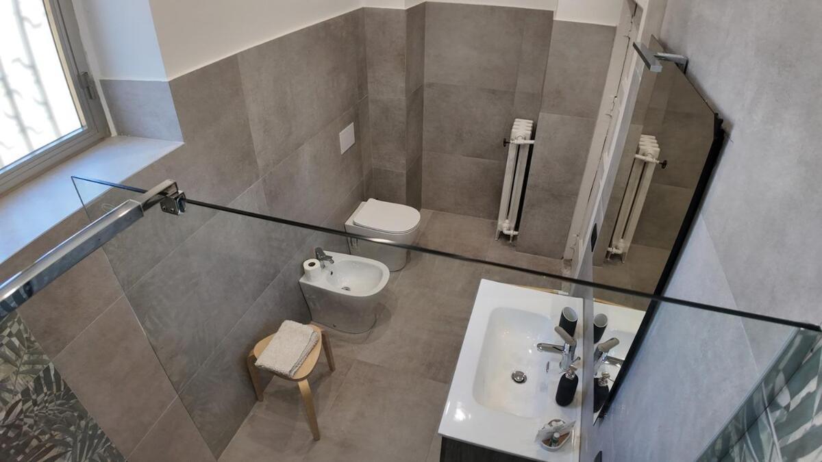 Casa Manu Nuovo Appartamento In Centro Storico Benevento Esterno foto