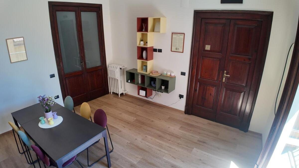 Casa Manu Nuovo Appartamento In Centro Storico Benevento Esterno foto
